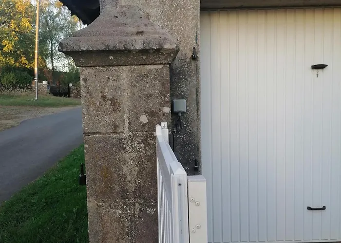 Tatil Evi Du Bosquet Pays De Salers Cantal Sainte-Eulalie (Auvergne)