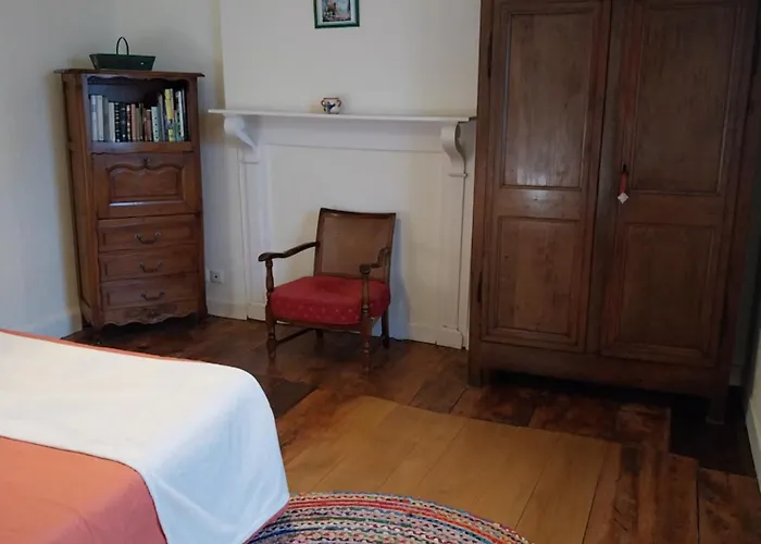 Du Bosquet Pays De Salers Cantal Tatil Evi *